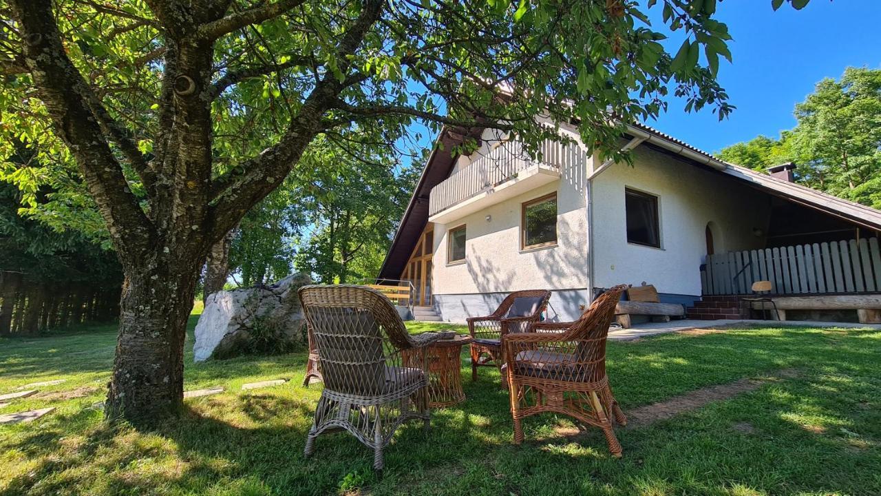 Forestside House Gacka With Relax Area Sinac Екстер'єр фото